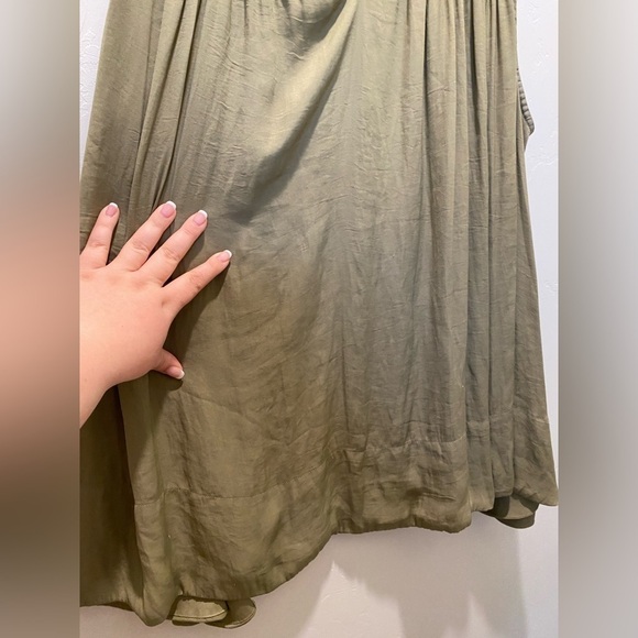 Lane Bryant - Green Lightweight Tunic Tank - Picture 5 of 14